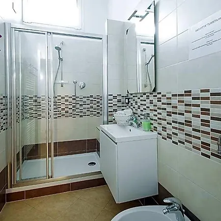 فندق مبيت وإفطار Citta Turrita 4*