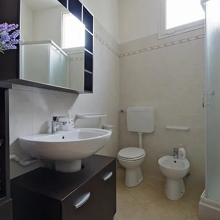 Citta Turrita Oda ve Kahvaltı 3*